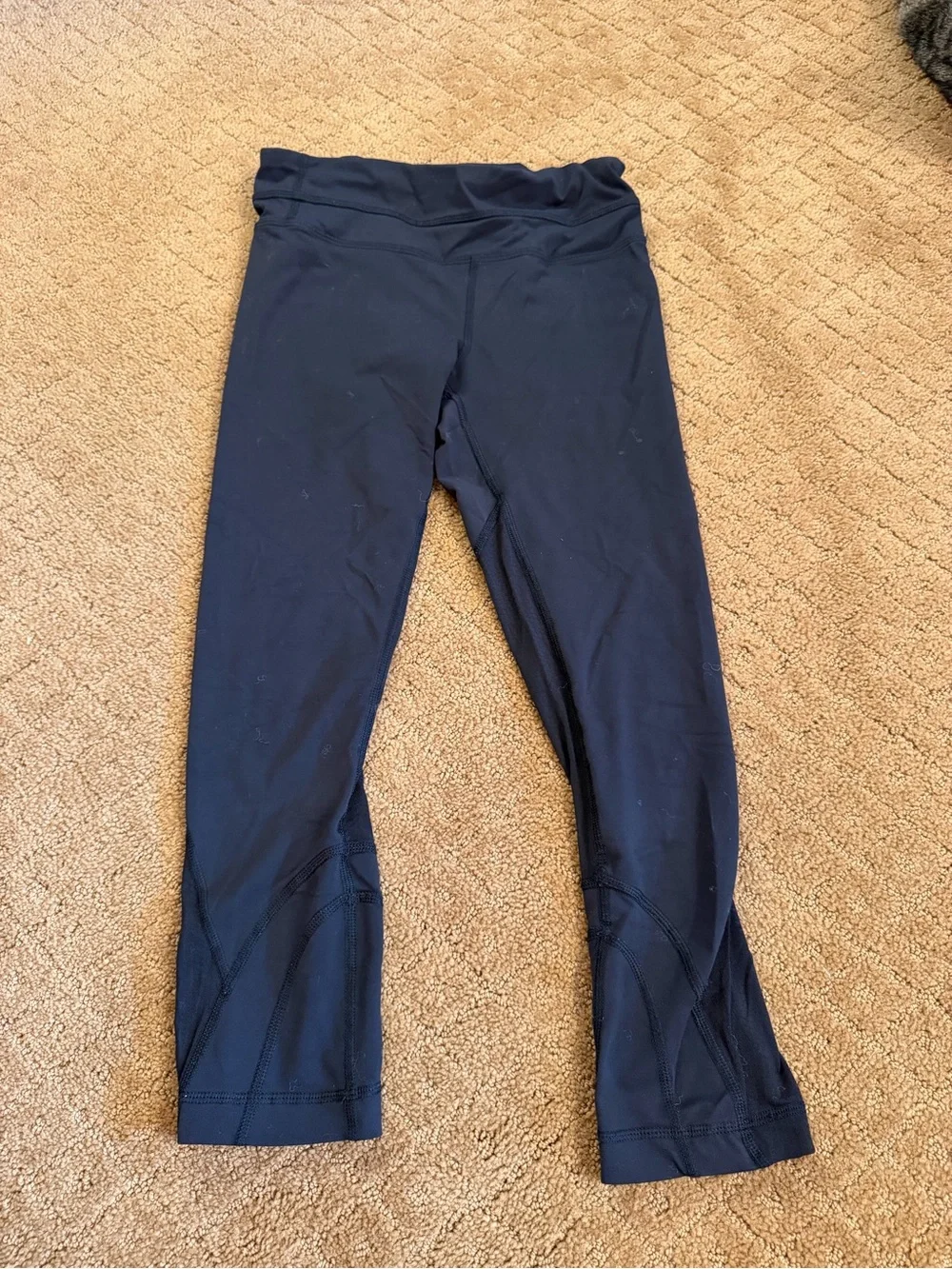 Lululemon Low Rise Black Calf Mesh Ankle Leggings Women’s Size 4